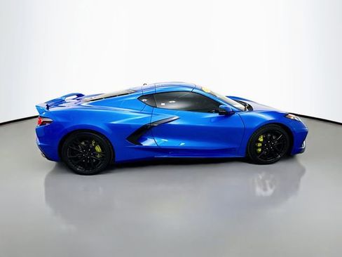 Used 2024 Chevrolet Corvette Stingray Premium Cpe w/ Z51 Performance Package image 10