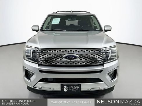 Used 2018 Ford Expedition Max Platinum RWD image 2