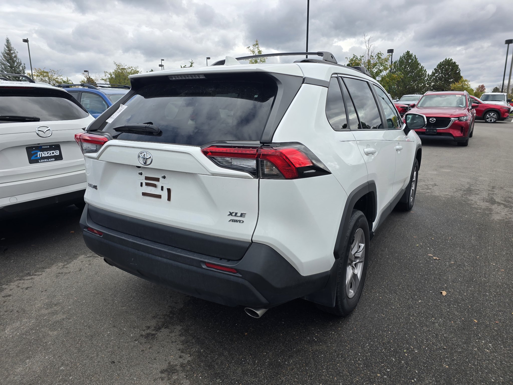 Used 2023 Toyota RAV4 XLE AWD/4WD image 16