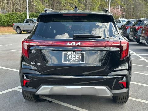 New 2026 Kia Seltos S FWD image 4