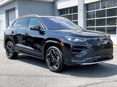 New 2026 Volkswagen Tiguan SEL R-Line