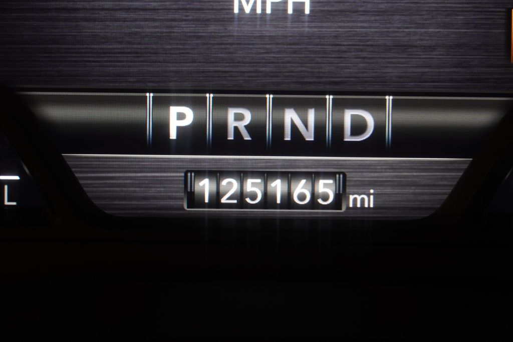 Used 2021 RAM 1500 Laramie AWD/4WD image 8