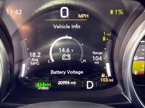 Used 2023 Jeep Wrangler Unlimited Sahara w/ Cold Weather Group image 19