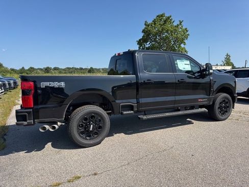 New 2025 Ford F350 Lariat w/ Black Appearance Package image 3