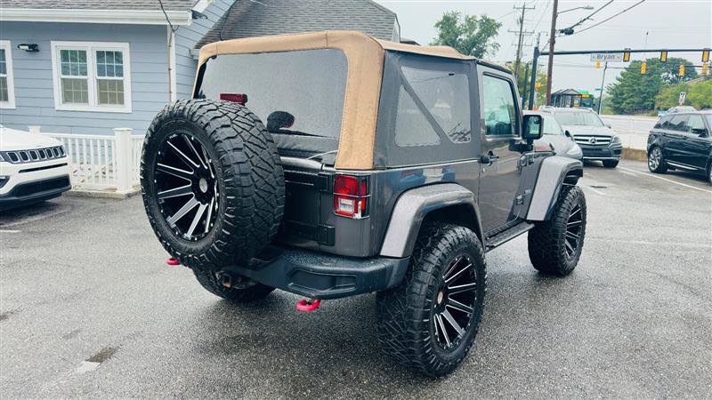 Used 2018 Jeep Wrangler Rubicon AWD/4WD image 19