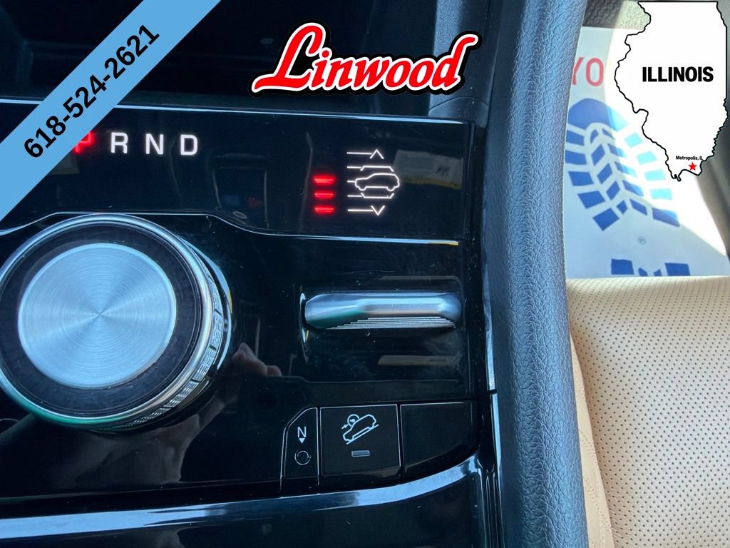 Used 2025 Jeep Grand Cherokee Summit AWD/4WD image 30