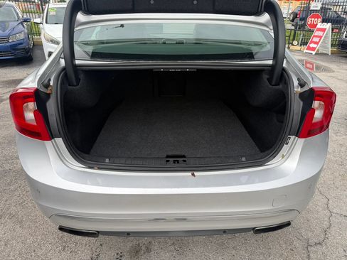 Used 2016 Volvo S60 T5 Inscription Platinum FWD image 15