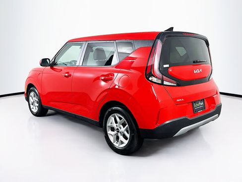 Used 2025 Kia Soul LX w/ LX Technology Package image 5