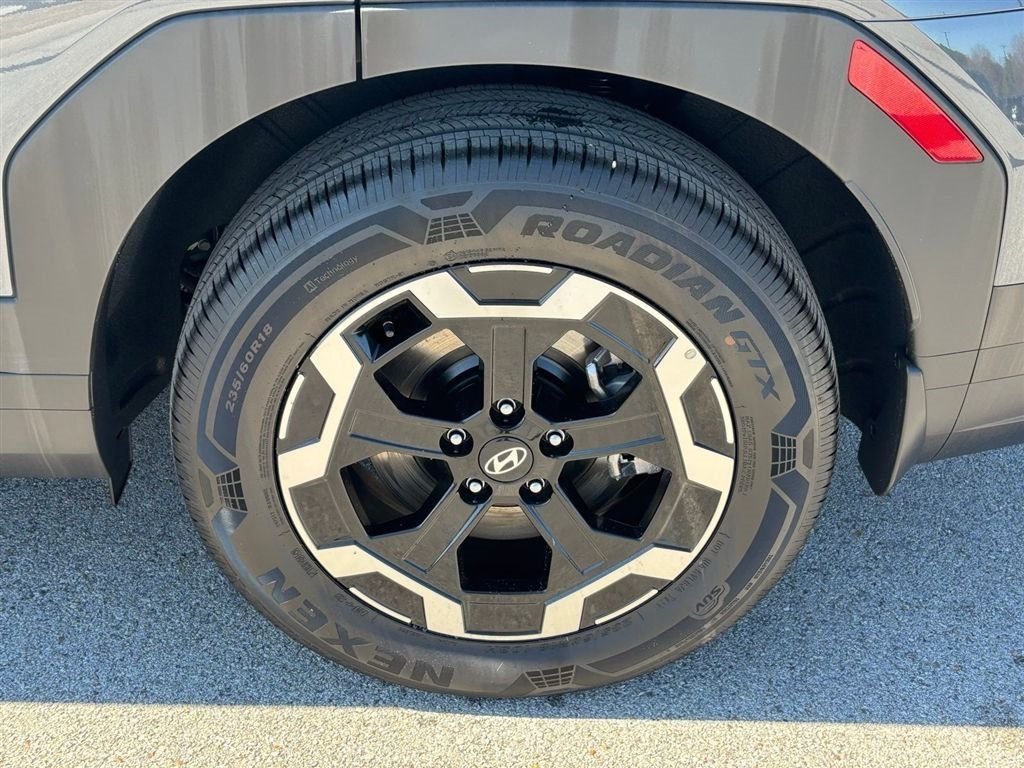 Certified 2026 Hyundai Santa Fe SE FWD image 9