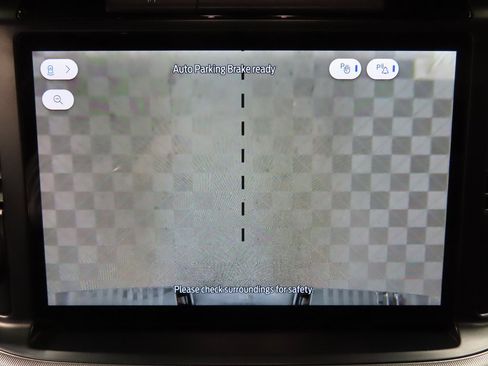 Used 2025 Ford F150 Lariat w/ Tow/Haul Package image 20