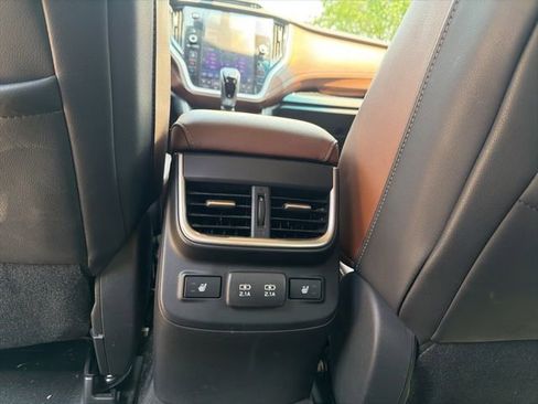 Used 2021 Subaru Outback Touring XT AWD/4WD image 16