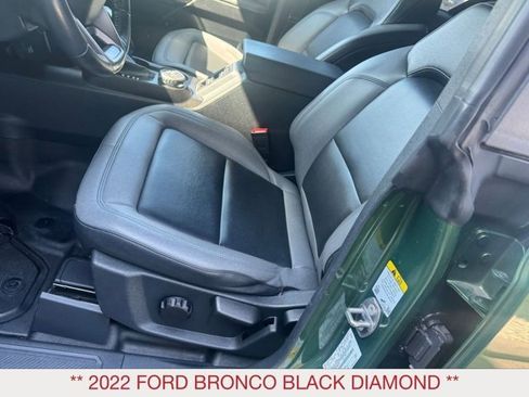 Used 2022 Ford Bronco Black Diamond image 13