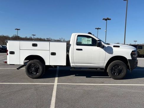 New 2025 RAM 2500 Tradesman image 9