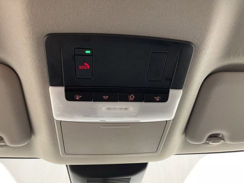 Used 2025 Nissan Sentra SV image 8