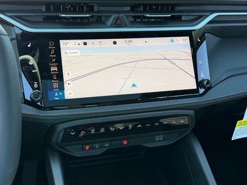 New 2026 Jeep Cherokee Overland image 13