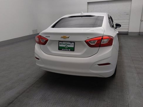 Used 2016 Chevrolet Cruze LT image 7