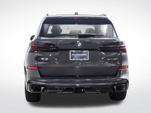 New 2026 BMW X5 xDrive40i w/ M Sport Package AWD/4WD image 4