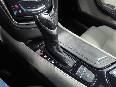 Used 2017 Cadillac CTS Luxury image 31