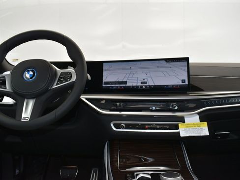 Used 2026 BMW X5 xDrive50e image 20