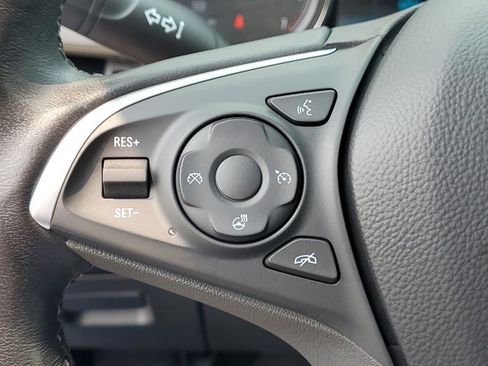Used 2020 Buick Envision Essence AWD/4WD image 9