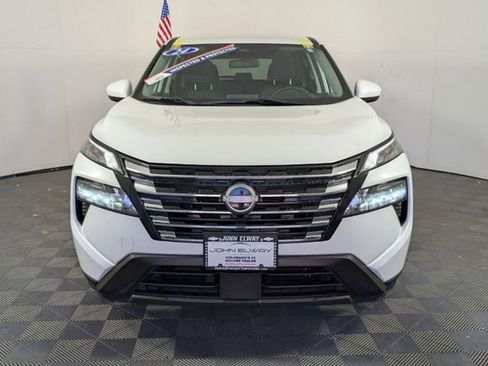 Used 2024 Nissan Rogue SV image 29