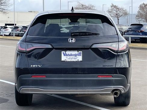 Used 2023 Honda HR-V Sport image 5