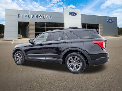 Used 2023 Ford Explorer XLT w/ Equipment Group 202A image 21