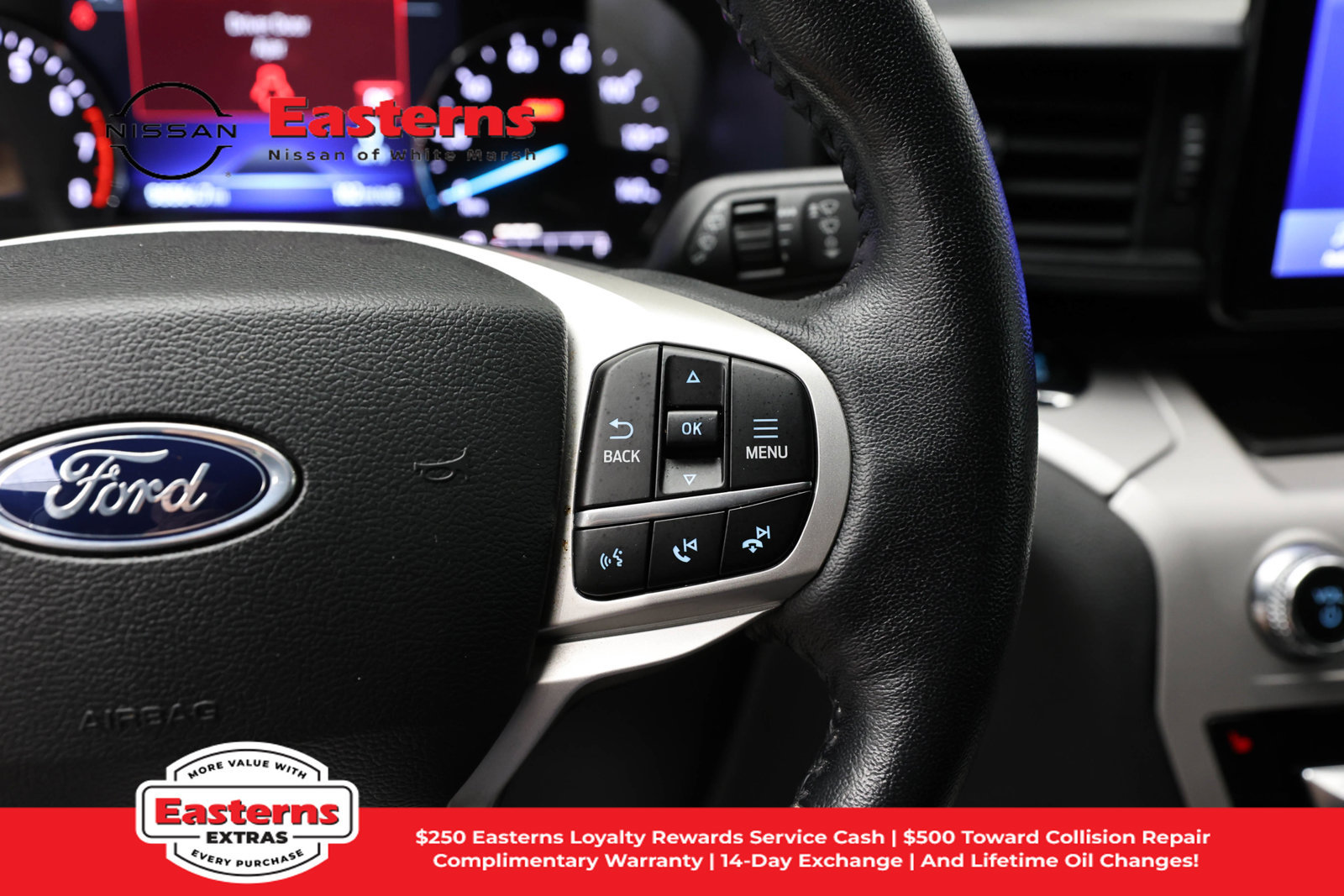 Used 2023 Ford Explorer XLT RWD image 16