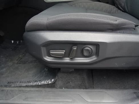 Used 2025 Toyota Sequoia SR5 AWD/4WD image 17