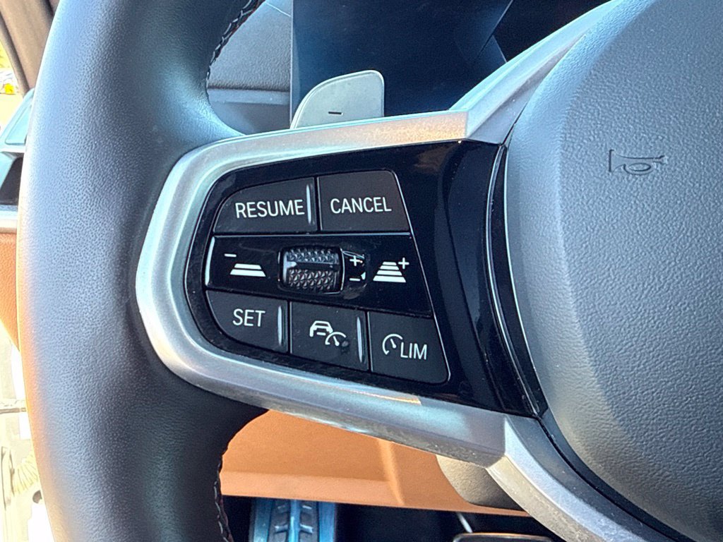 Used 2026 BMW M440i Coupe w/ Premium Package RWD image 25