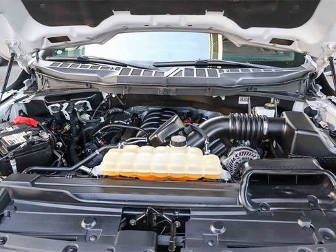 Used 2021 Ford F150 Lariat w/ Equipment Group 502A High image 30