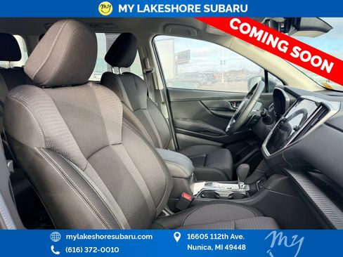 Used 2024 Subaru Ascent Premium w/ Convenience Package image 14