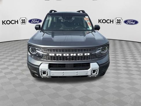 Used 2025 Ford Bronco Sport Badlands w/ Badlands Tech Package AWD/4WD image 2