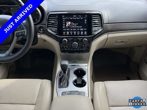 Certified 2020 Jeep Grand Cherokee Overland AWD/4WD image 16