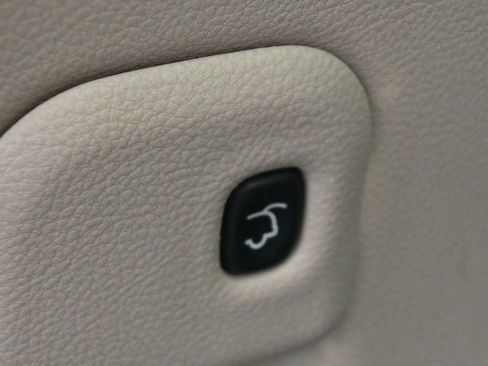 Used 2014 Jeep Grand Cherokee Limited image 10