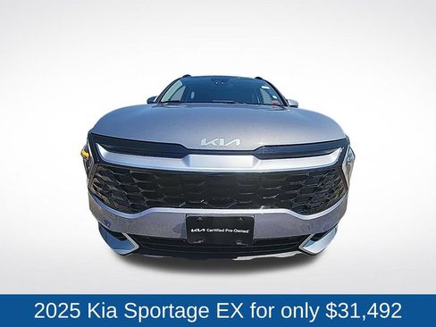 Used 2025 Kia Sportage EX w/ Premium Package AWD/4WD image 2