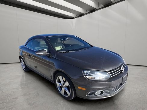 Used 2012 Volkswagen Eos Lux image 7