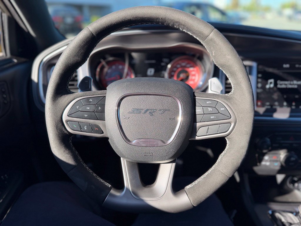 Used 2023 Dodge Charger SRT Hellcat w/ Harman/Kardon Audio Group RWD image 5