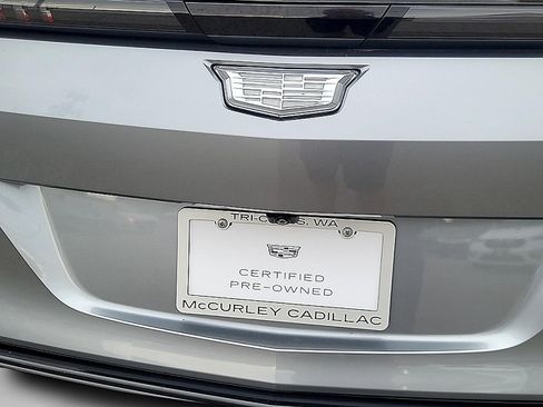 Certified 2024 Cadillac Lyriq Luxury AWD/4WD image 31