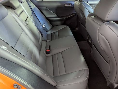 Used 2023 Lexus IS 500 image 31