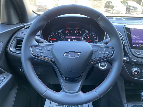 Used 2023 Chevrolet Equinox RS w/ RS Leather Package FWD image 18