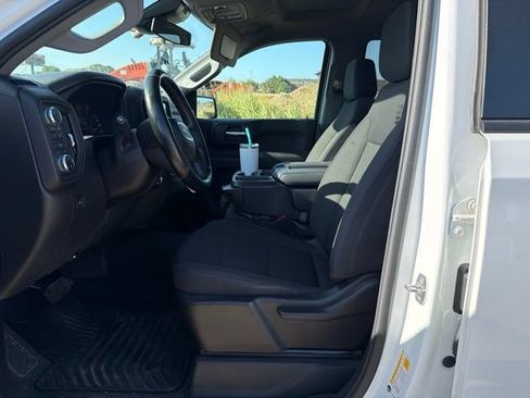 Used 2023 GMC Sierra 1500 Pro w/ Graphite Edition AWD/4WD image 10