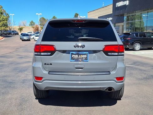 Used 2020 Jeep Grand Cherokee Altitude image 4
