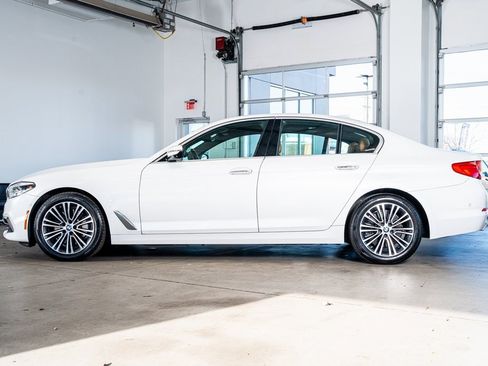 Used 2018 BMW 540i xDrive image 8