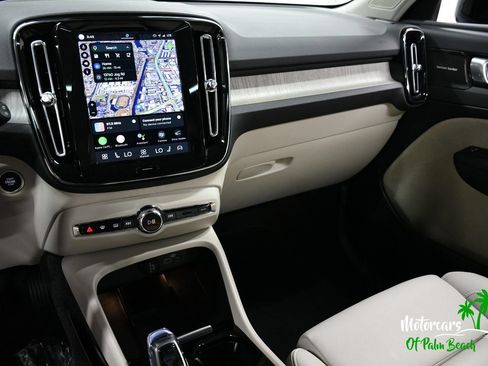 Used 2025 Volvo XC40 B5 Ultra w/ Protection Package Premier AWD/4WD image 41