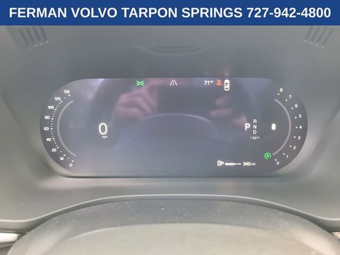 New 2026 Volvo XC60 B5 Plus w/ Protection Package Premier image 32