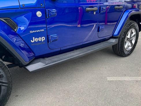 Used 2018 Jeep Wrangler Unlimited Sahara w/ Dual Top Group image 35