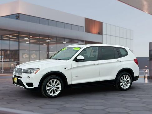 Used 2017 BMW X3 xDrive28i image 5