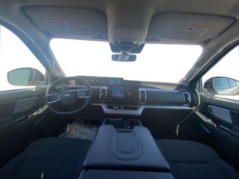 Certified 2025 Ford Expedition Max Active AWD/4WD image 13