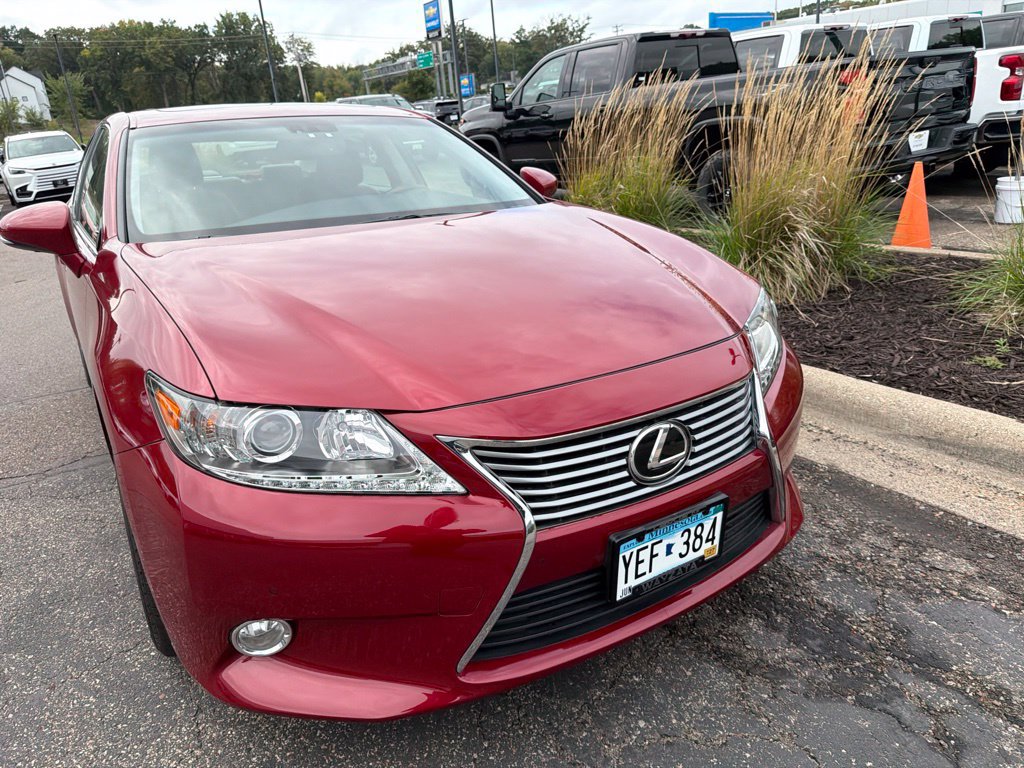 Used 2013 Lexus ES 350 w/ Luxury Pkg FWD image 19